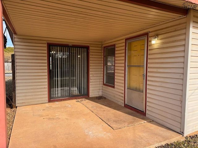 2907 MOFFETT AVENUE, Wichita Falls, TX 76308