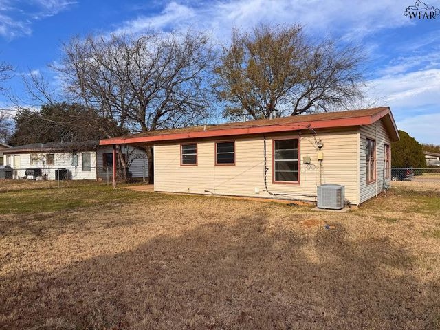 2907 MOFFETT AVENUE, Wichita Falls, TX 76308