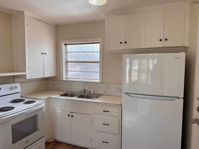 2907 MOFFETT AVENUE, Wichita Falls, TX 76308