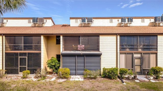 5 QUAILS RUN BOULEVARD 9, Englewood, FL 34223