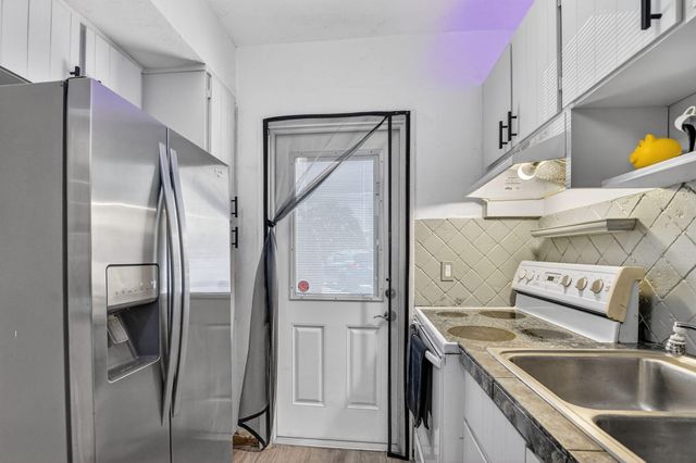 300 NE 20th Street 7060, Boca Raton, FL 33431