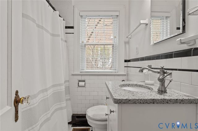 1204 W 45th St, Richmond, VA 23225