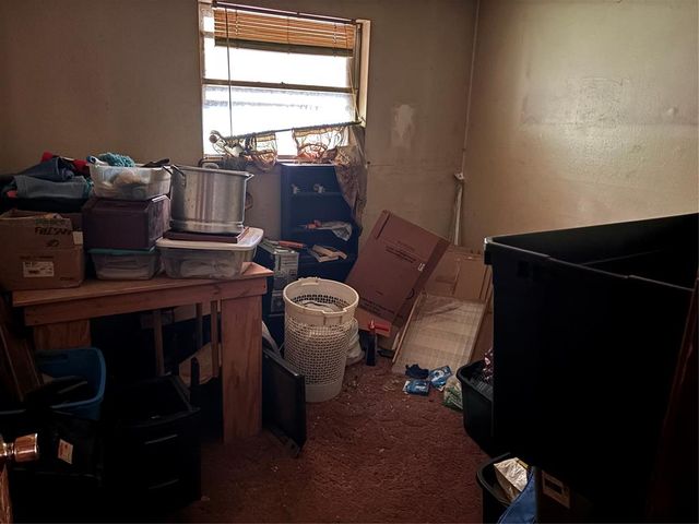 3905 Parkwoods Lane, Midwest City, OK 73110