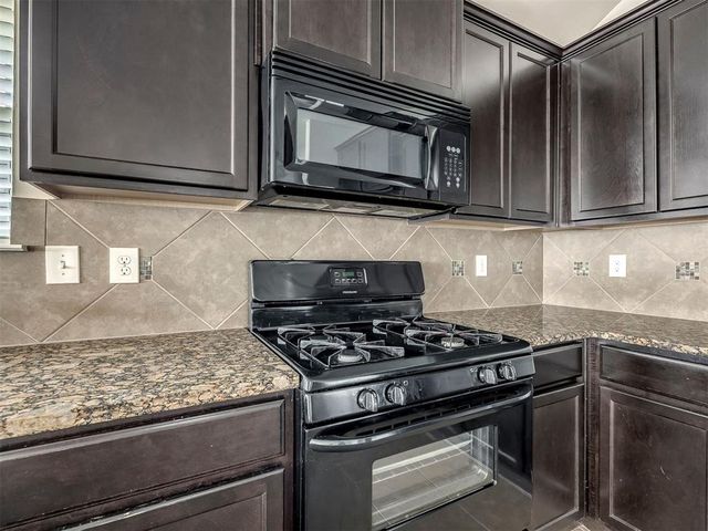 8128 NW 107th Street, Oklahoma City, OK 73162