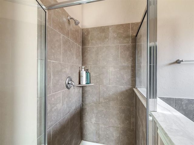 8128 NW 107th Street, Oklahoma City, OK 73162