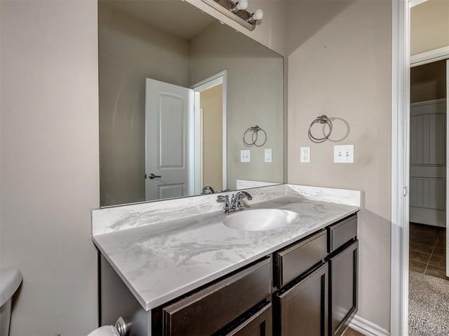 8128 NW 107th Street, Oklahoma City, OK 73162