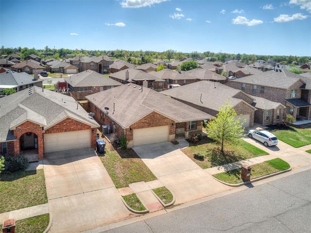 8128 NW 107th Street, Oklahoma City, OK 73162