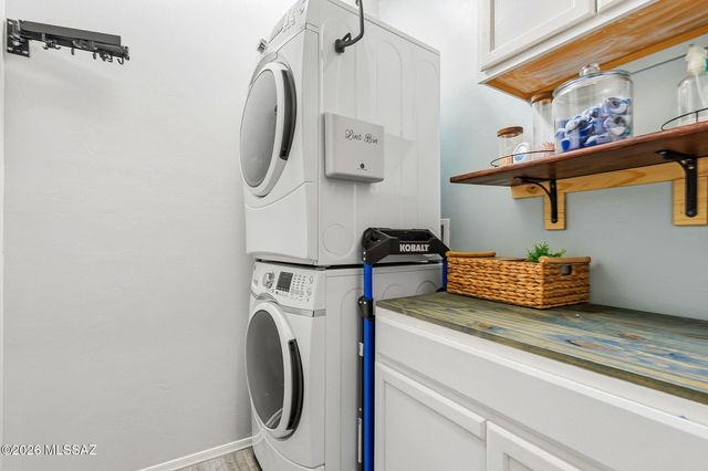 8854 N Hardy Preserve Loop, Tucson, AZ 85742