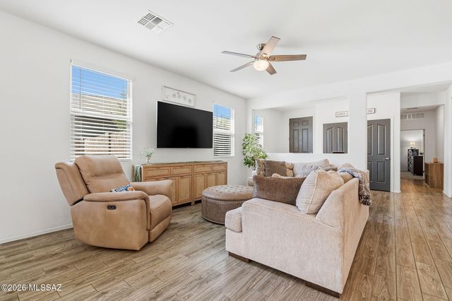 8854 N Hardy Preserve Loop, Tucson, AZ 85742