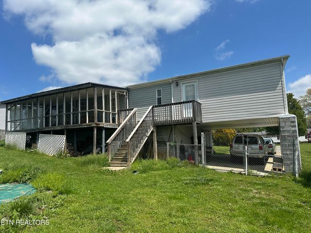 1009 Ridge View Rd, Maryville, TN 37801