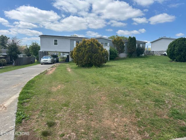 1009 Ridge View Rd, Maryville, TN 37801