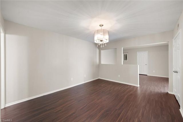 3959 Valley Court F, Winston-salem, NC 27106