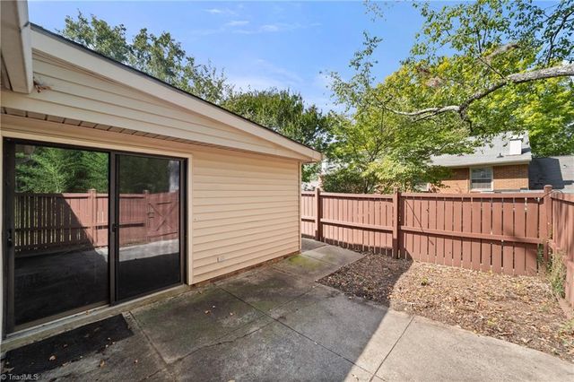 3959 Valley Court F, Winston-salem, NC 27106
