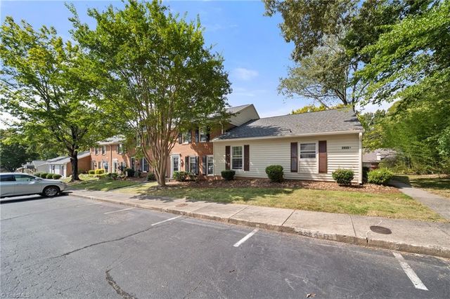 3959 Valley Court F, Winston-salem, NC 27106