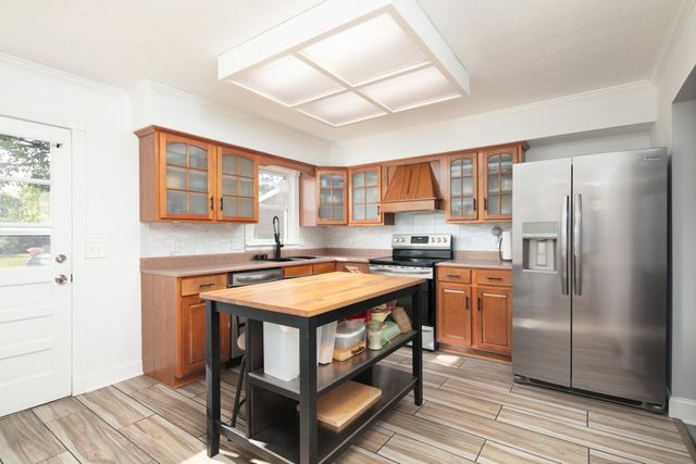 140 Dan Drive, Versailles, KY 40383