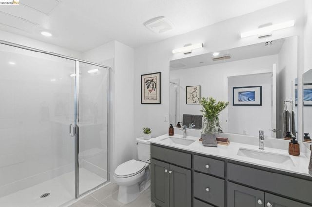 500 Somi CT 209, Hayward, CA 94544