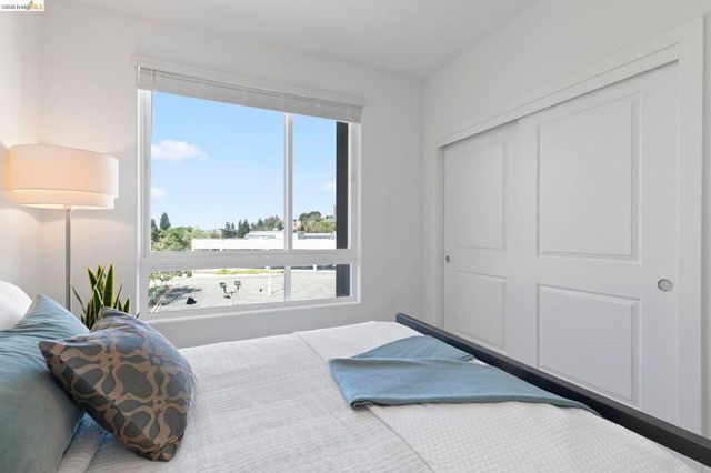 500 Somi CT 209, Hayward, CA 94544