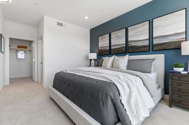 500 Somi CT 209, Hayward, CA 94544