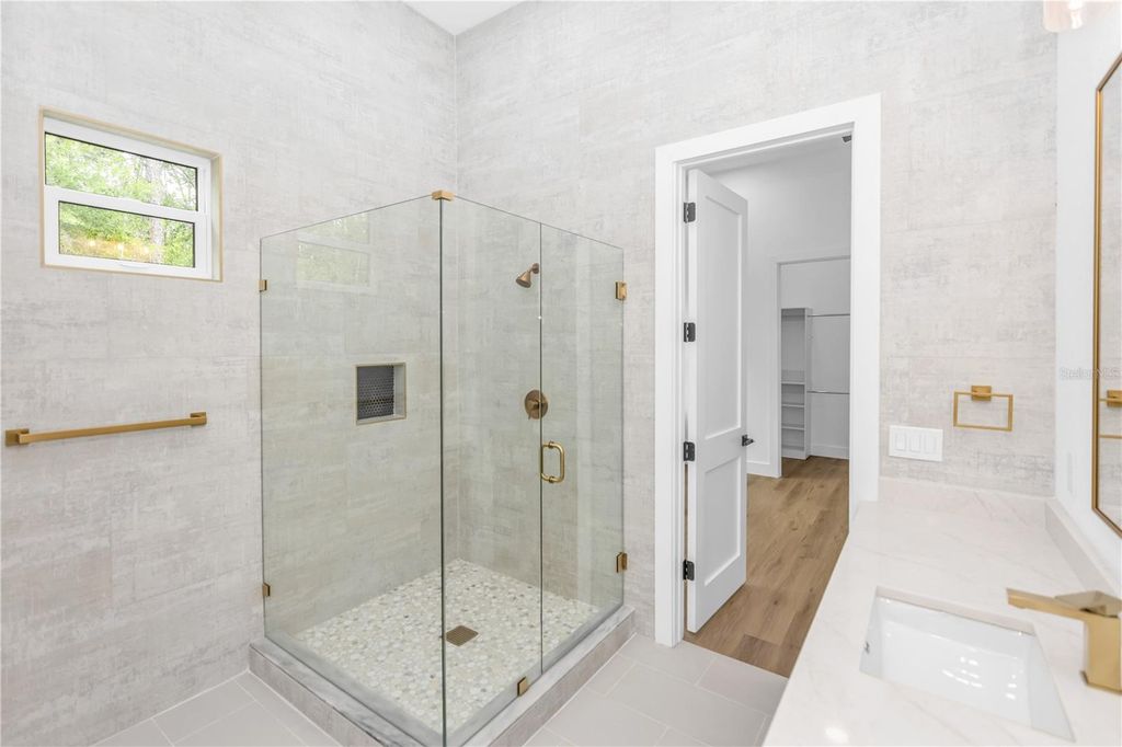 Image 27 of property listing at 19536 MARDI GRAS STREET, Orlando, FL 32833