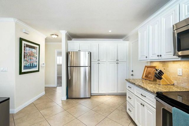 46890 Highland Palms Drive, La Quinta, CA 92253