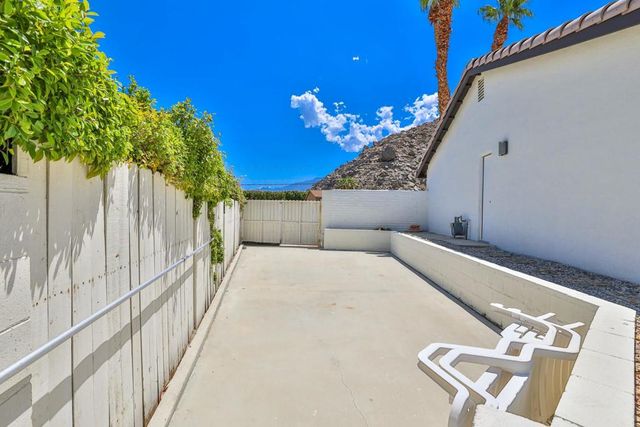 46890 Highland Palms Drive, La Quinta, CA 92253