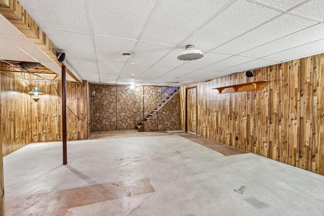 685 Oak DRIVE, Jefferson, WI 53549