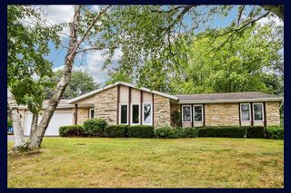 685 Oak DRIVE, Jefferson, WI 53549