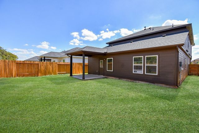 3105 Waxwing Drive, Brookshire, TX 77423