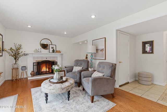 19 Colonial Court, Howell, NJ 07731