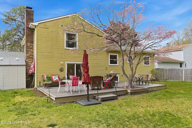 19 Colonial Court, Howell, NJ 07731