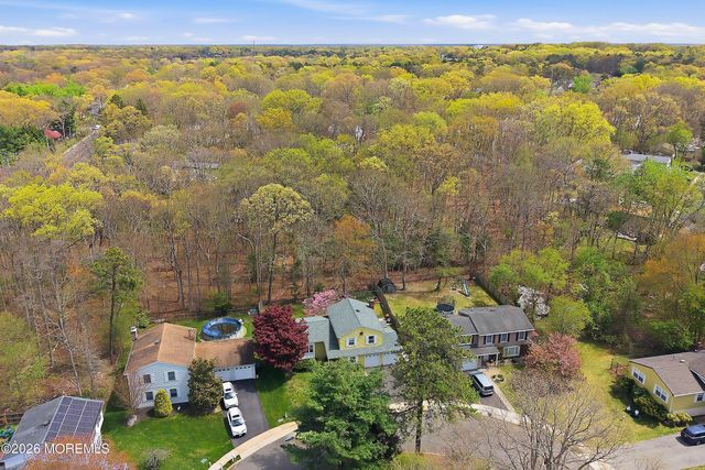 19 Colonial Court, Howell, NJ 07731