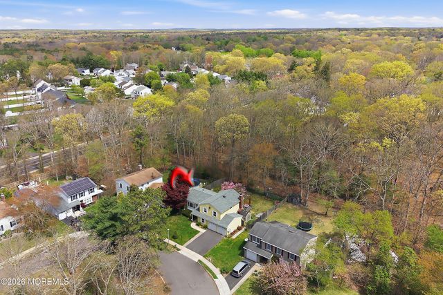 19 Colonial Court, Howell, NJ 07731