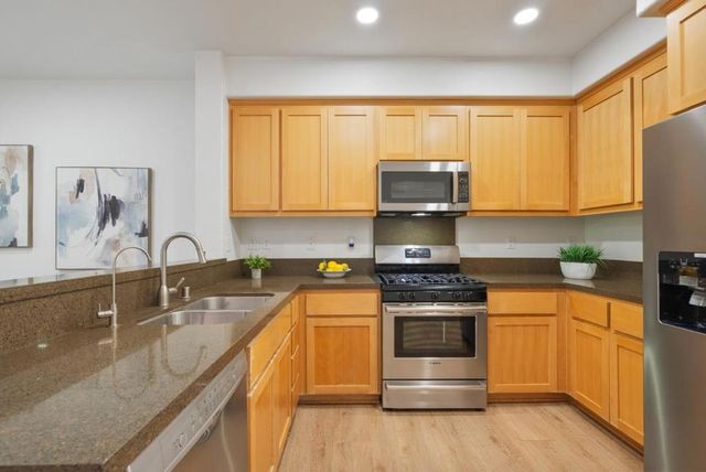 691 N Capitol Avenue 4, San Jose, CA 95133
