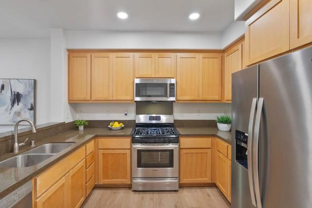 691 N Capitol Avenue 4, San Jose, CA 95133
