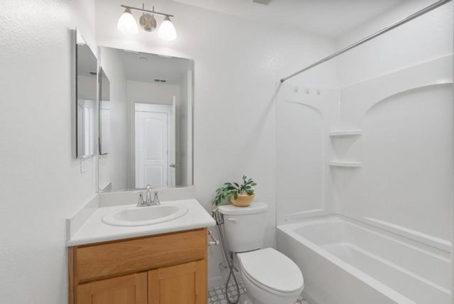 691 N Capitol Avenue 4, San Jose, CA 95133