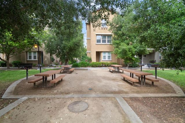 691 N Capitol Avenue 4, San Jose, CA 95133