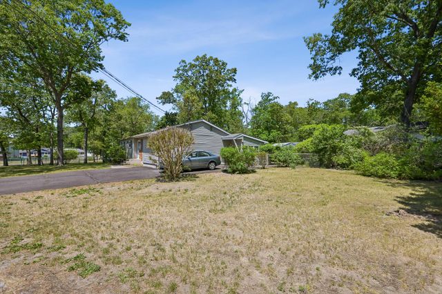 509 VIRGINIA DR, Browns Mills, NJ 08015