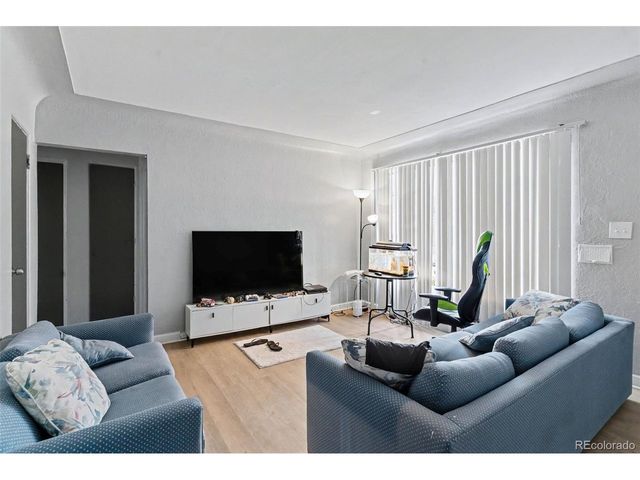 1401 Lima St, Aurora, CO 80010