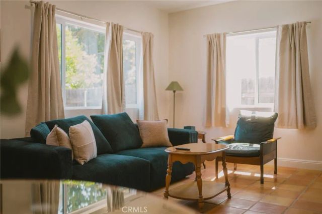 613 W Olive, Monrovia, CA 91016