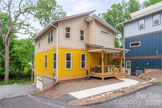 420 London Road, Asheville, NC 28803
