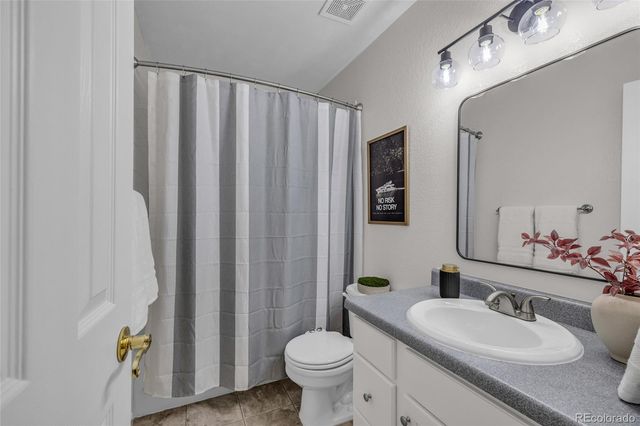 5242 W 68th Avenue, Arvada, CO 80003