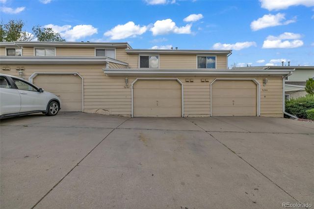 5242 W 68th Avenue, Arvada, CO 80003
