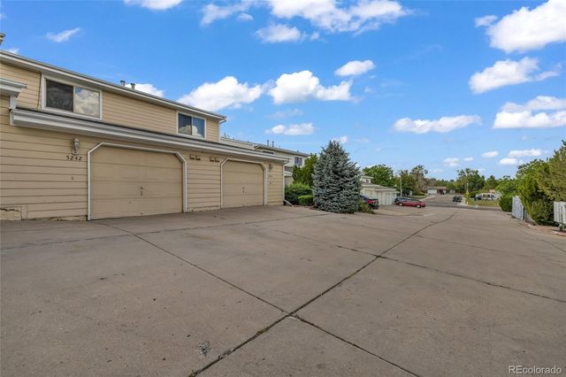 5242 W 68th Avenue, Arvada, CO 80003