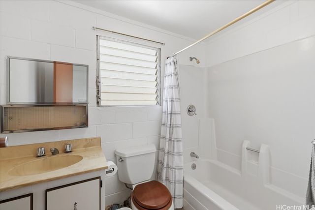95-237 Kaopua Loop, Mililani, HI 96789