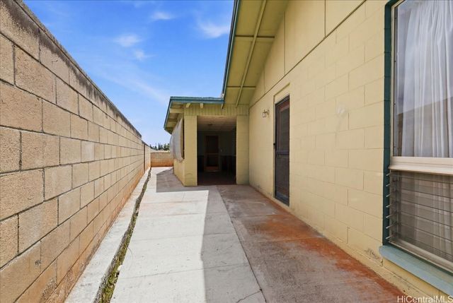 95-237 Kaopua Loop, Mililani, HI 96789