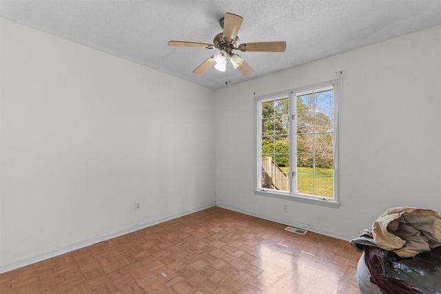 404 Davenport Rd., Mullins, SC 29574