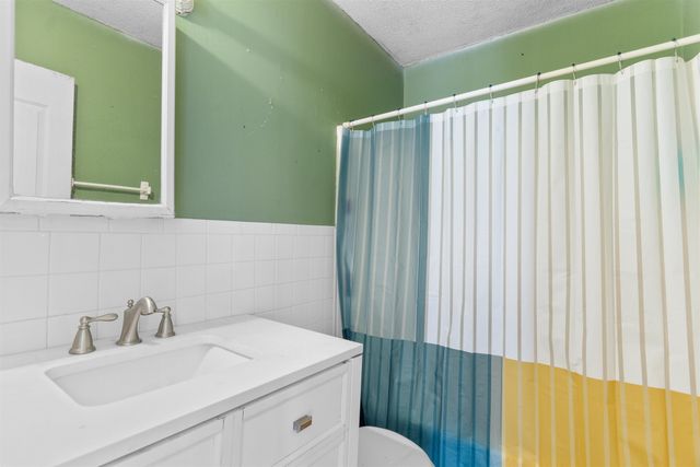 404 Davenport Rd., Mullins, SC 29574