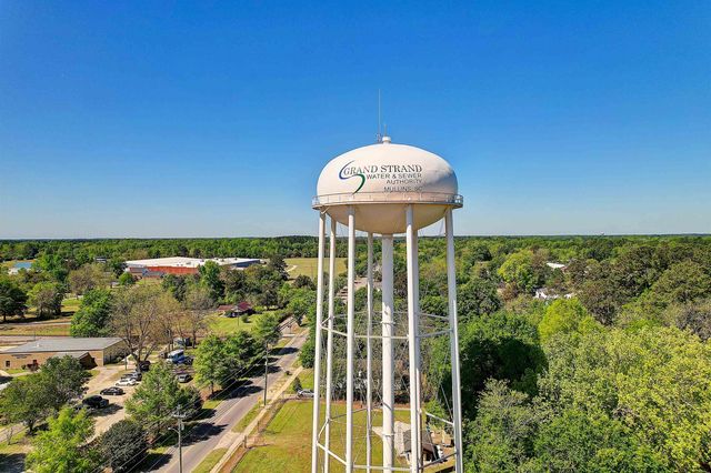 404 Davenport Rd., Mullins, SC 29574