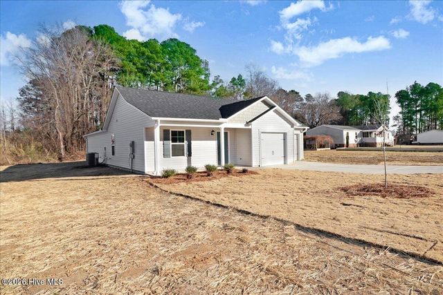 11455 Red Bud Road, Castalia, NC 27816