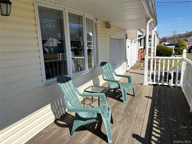 23 Kime Avenue, North Babylon, NY 11703